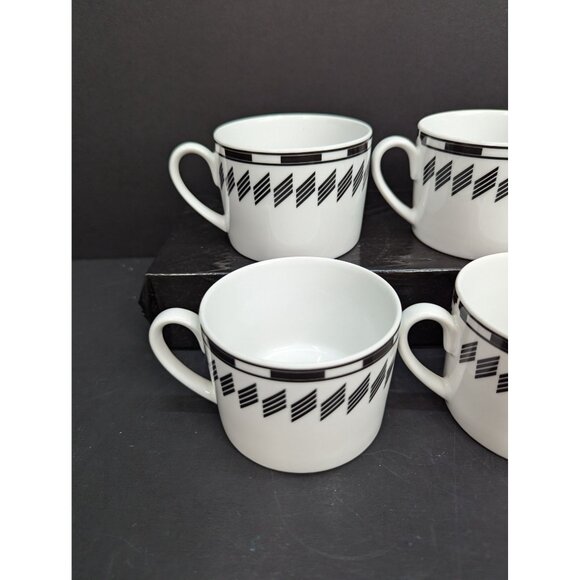 Studio Nova Drama Y0293 Black Geometric Pattern Flat Coffee Cup 6 Oz Set of 4 - Picture 4 of 8